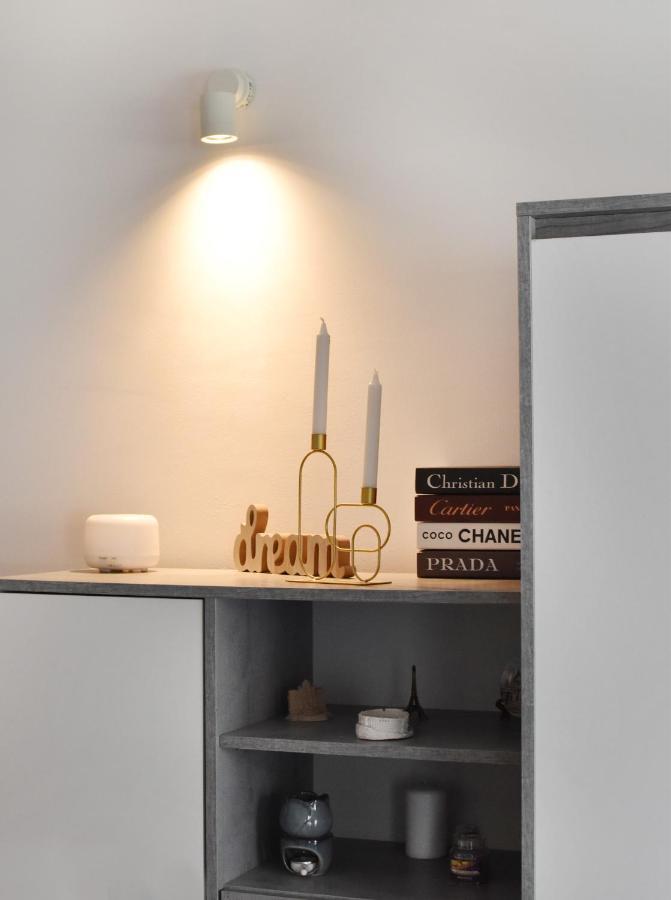 Studio Apartment Old Town Castle Samobor Exteriör bild