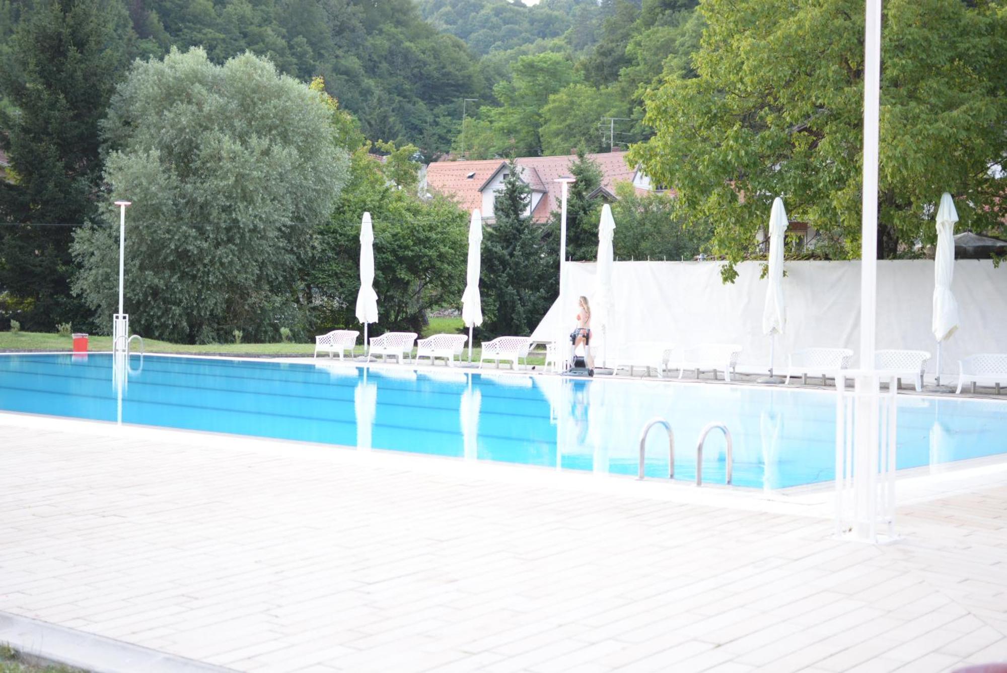 Studio Apartment Old Town Castle Samobor Exteriör bild